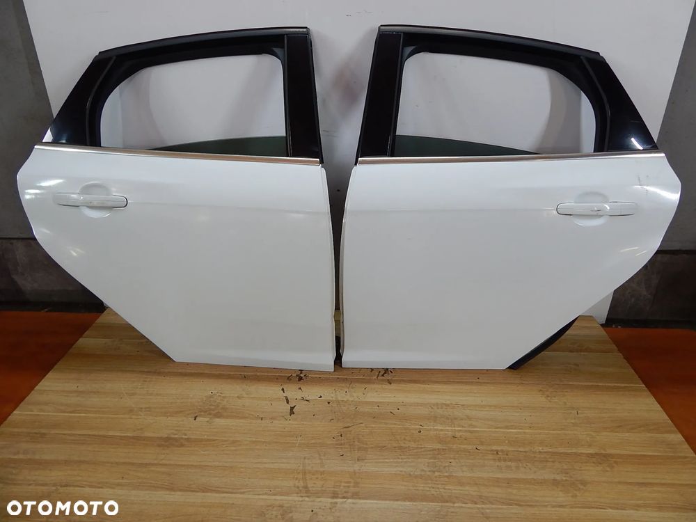 Drzwi lewy prawy tył Ford Focus MK3 10-18 HTB  biała 5F Łuków części - 1