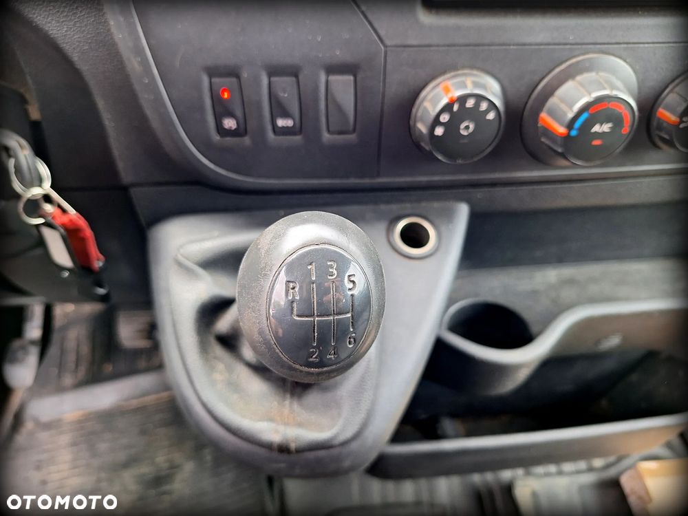 Renault master - 23