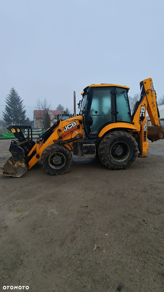 JCB 3CX PRO - 4