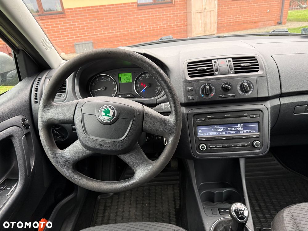 Skoda Fabia - 6