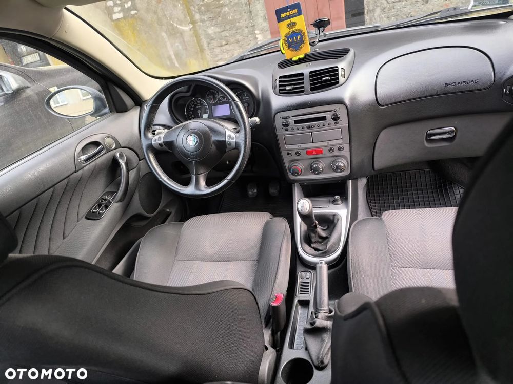 Alfa Romeo 147 1.6 Twin Spark Impression - 11