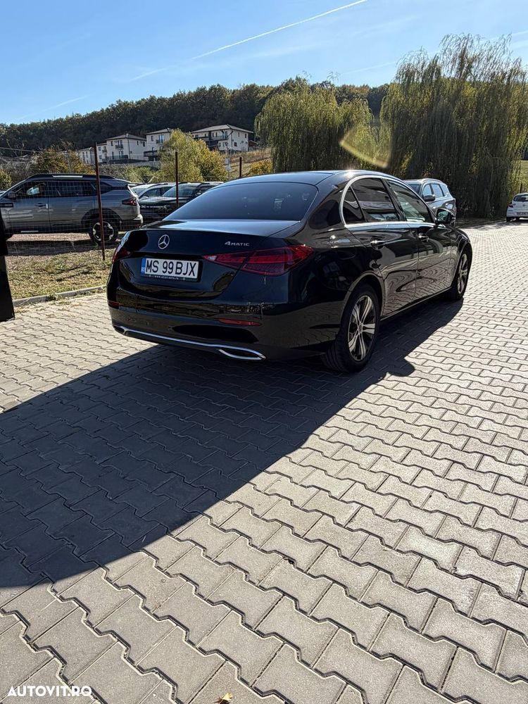 Mercedes-Benz C - 7