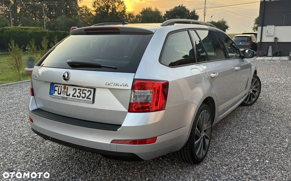 Skoda Octavia 2.0 TDI Sport Edition - 2