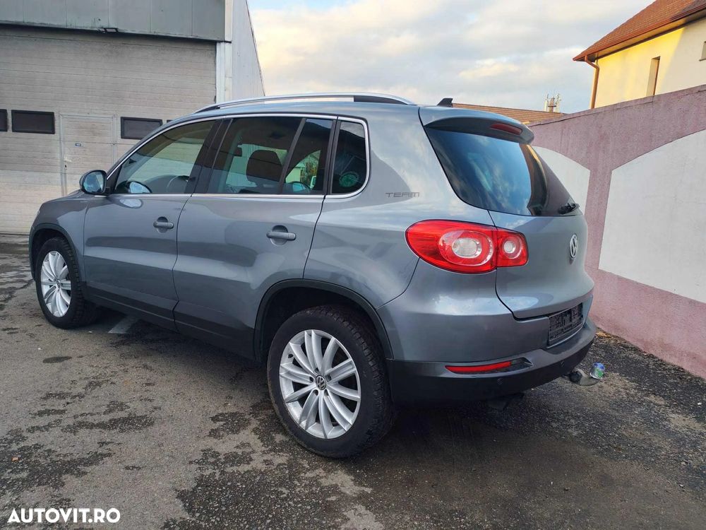 Volkswagen Tiguan 2.0 TDI DPF 4Motion Automatik Team - 11