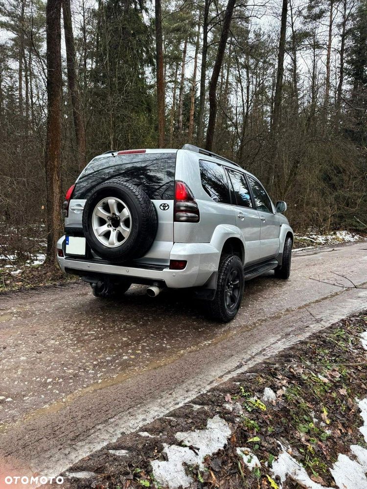 Toyota Land Cruiser LC 3.0 D-4D Prestige - 4