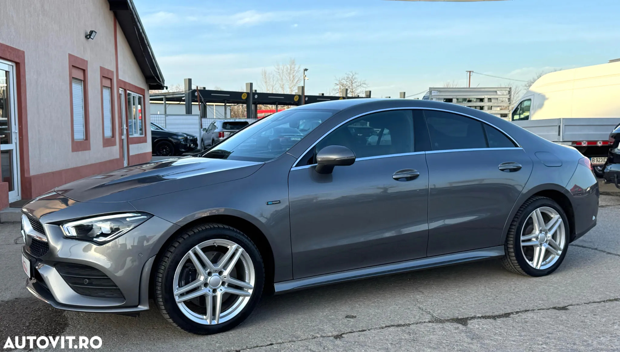 Mercedes-Benz CLA 250 e 8G-DCT Edition 2021 - 3