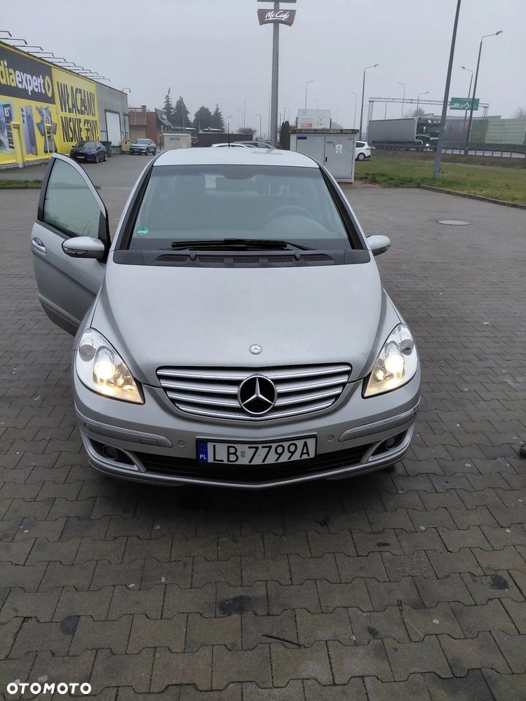 Mercedes-Benz Klasa B 150 Special Edition - 9