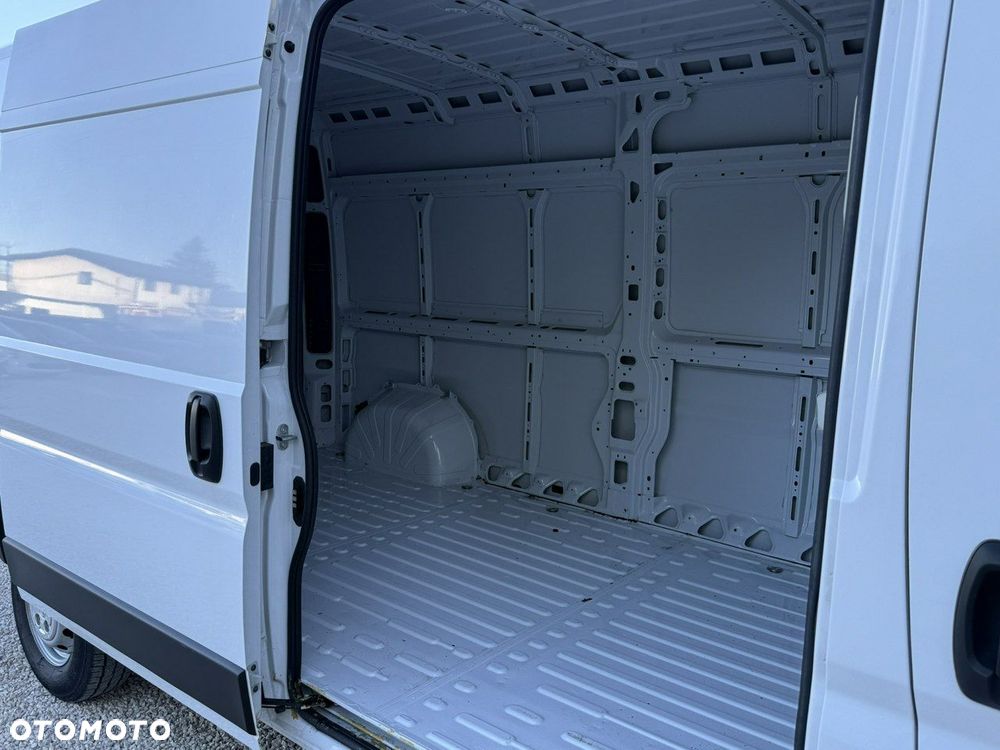 Opel Movano - 17