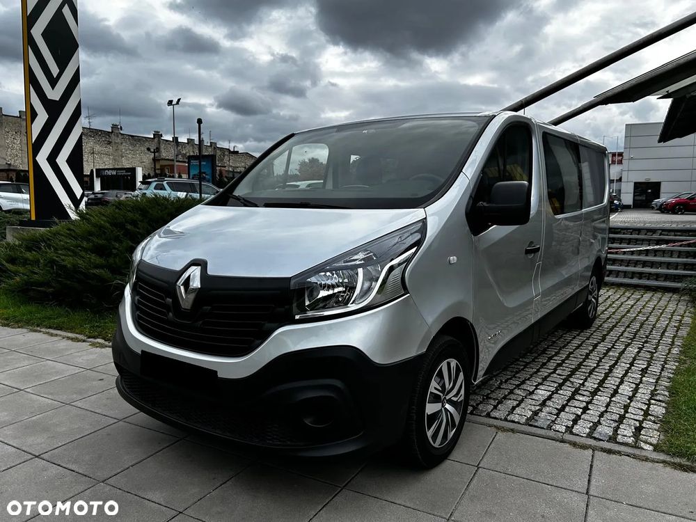 Renault Trafic - 2