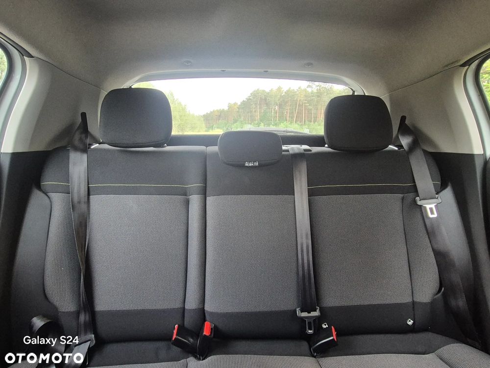 Citroën C3 1.2 PureTech C-Series - 10