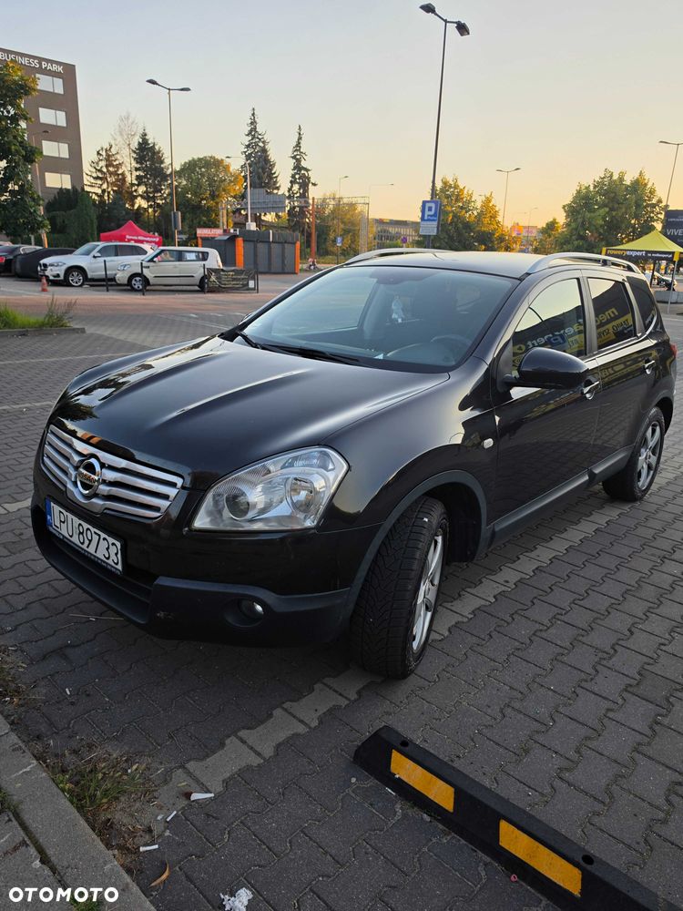 Nissan Qashqai+2 - 1