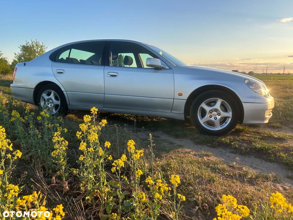 Lexus GS - 6