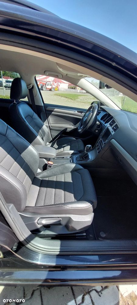 Volkswagen Golf Variant - 18