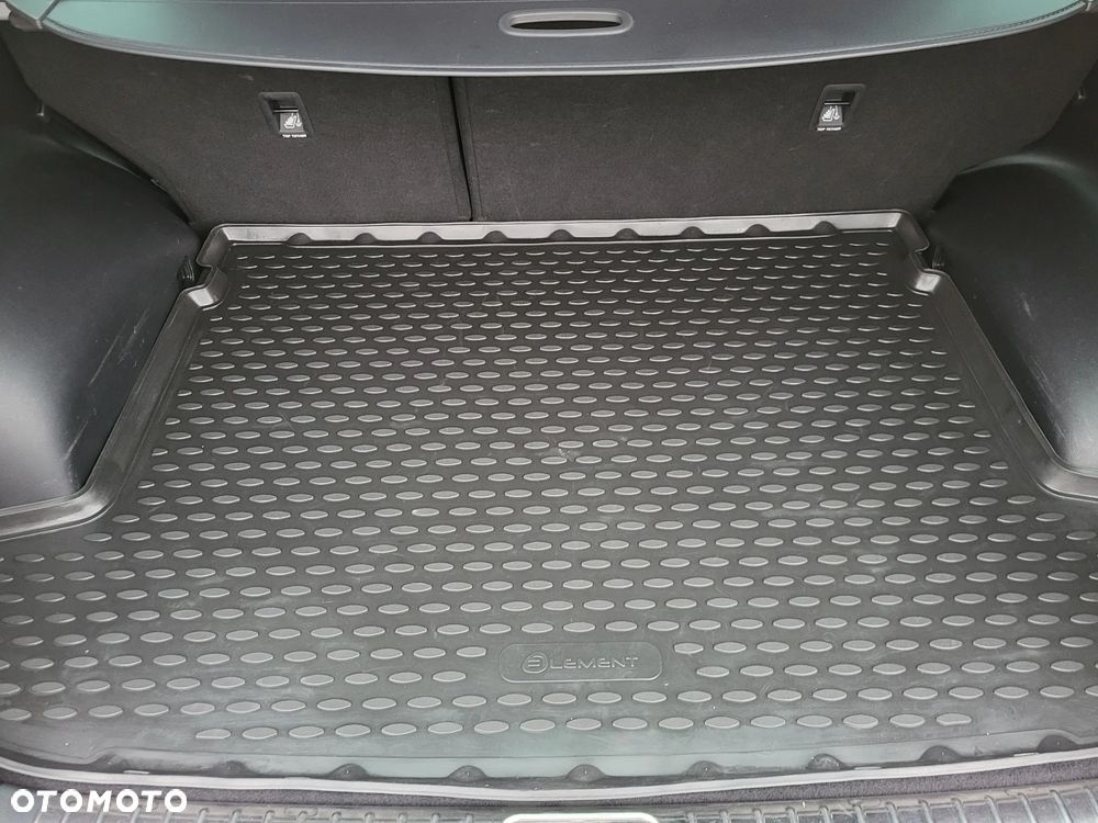 Kia Sportage 2,0 CRDI AWD GT Line - 26