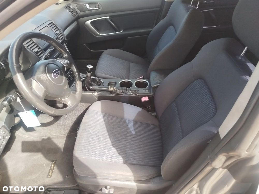 Subaru Legacy 2.0D Trend - 6
