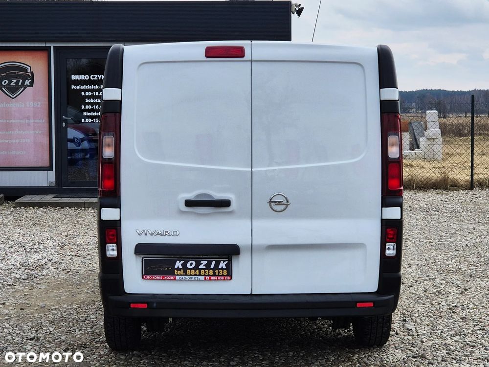 Opel Vivaro - 10