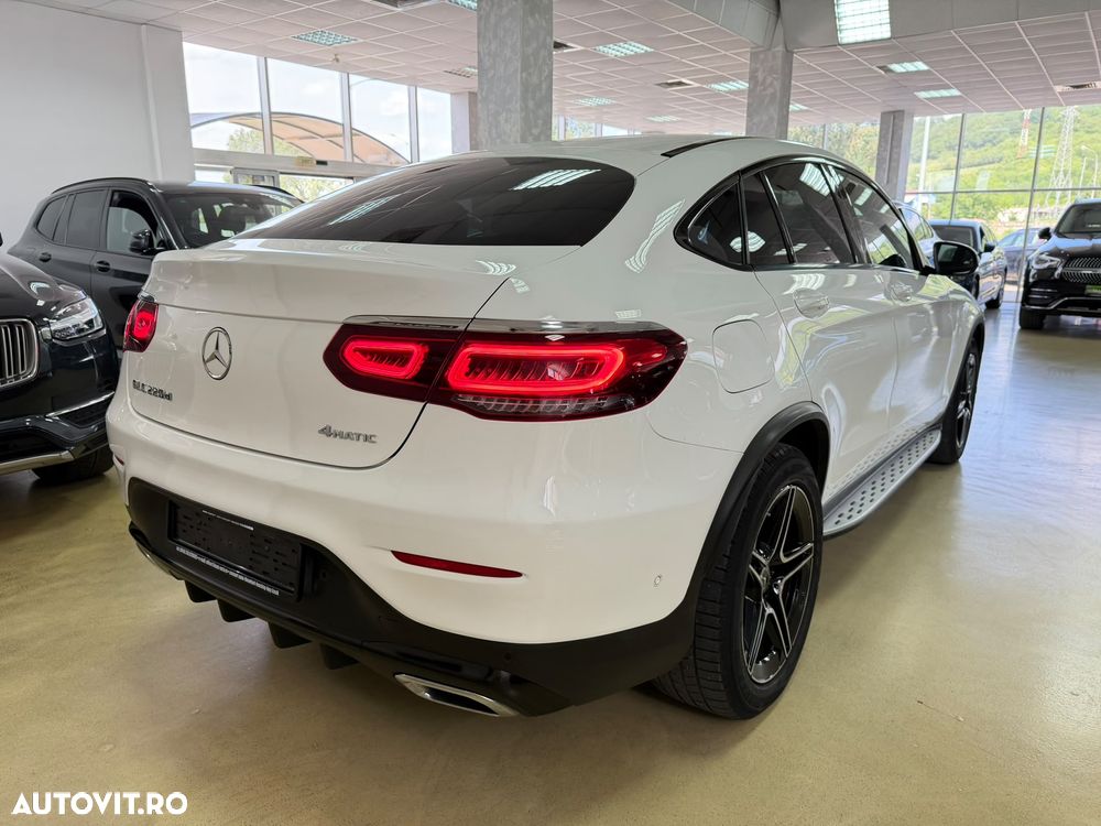 Mercedes-Benz GLC Coupe 220 d 4Matic 9G-TRONIC AMG Line - 8