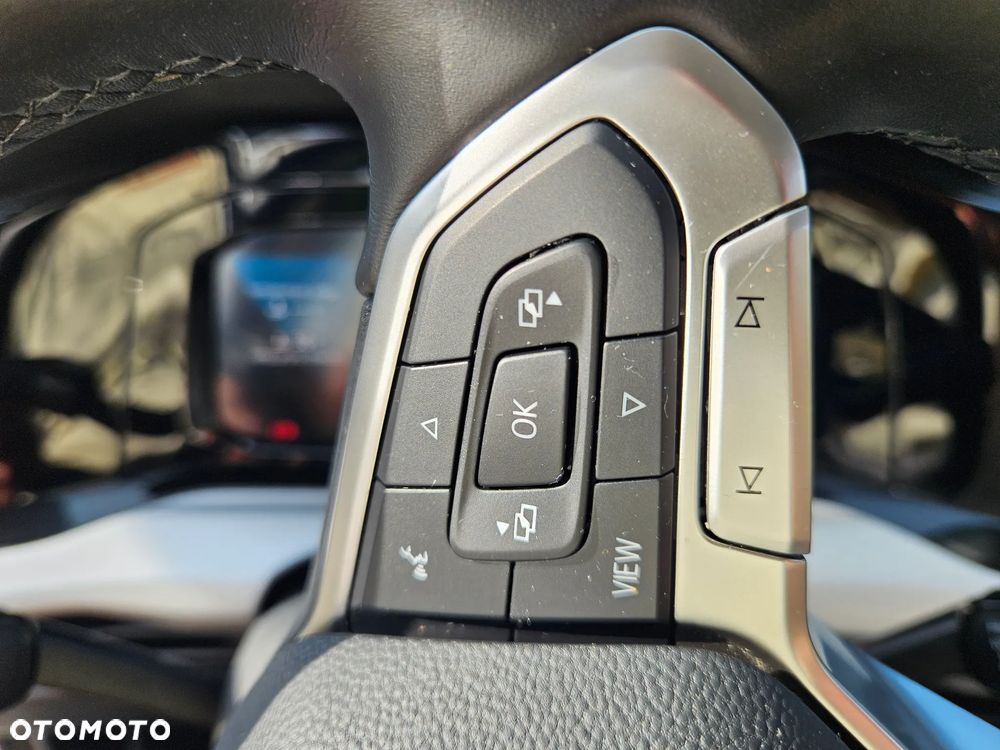 Volkswagen Golf VIII 2.0 TDI - 18