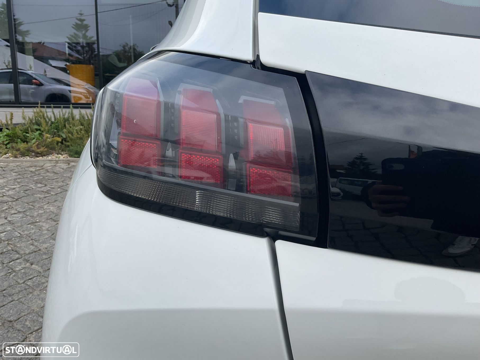 Peugeot 208 1.2 PureTech Active - 15