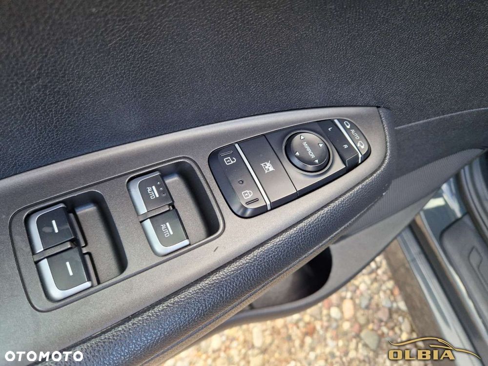 Kia Optima - 23