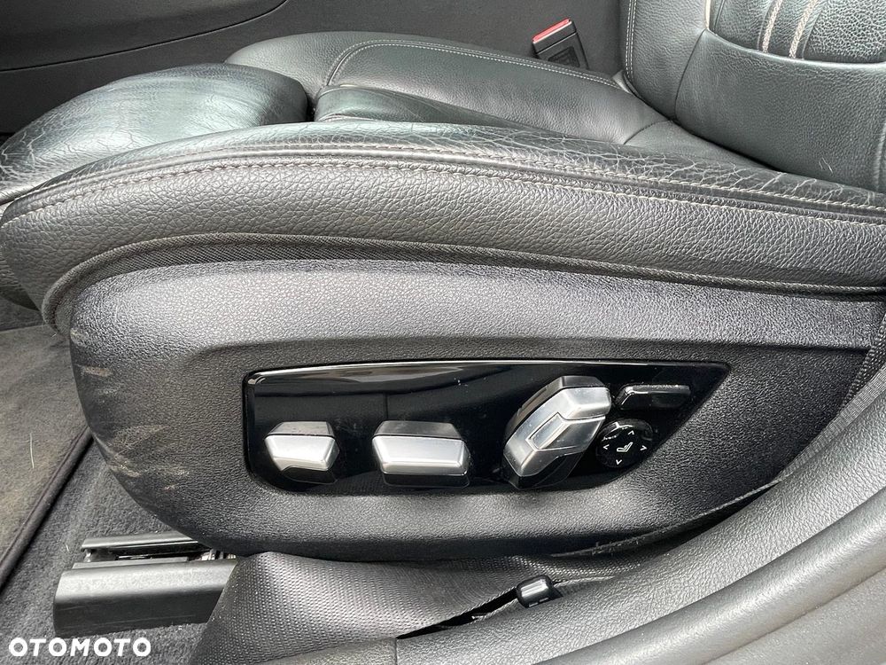 BMW Seria 5 520d xDrive Luxury Line - 16