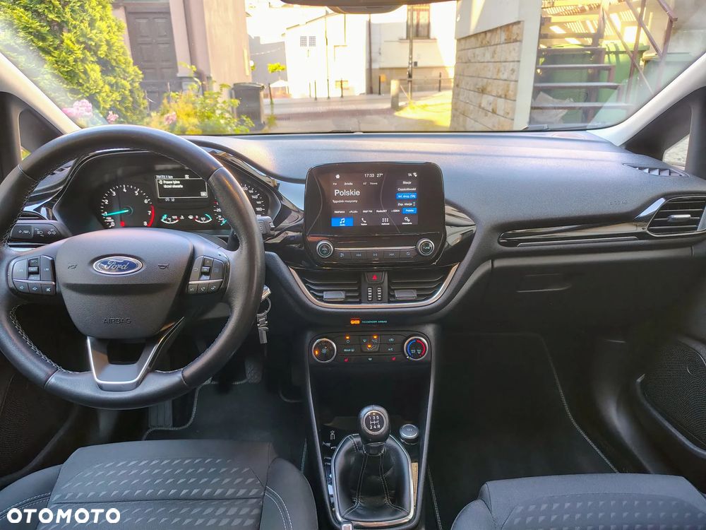 Ford Fiesta 1.1 S&S TITANIUM - 13