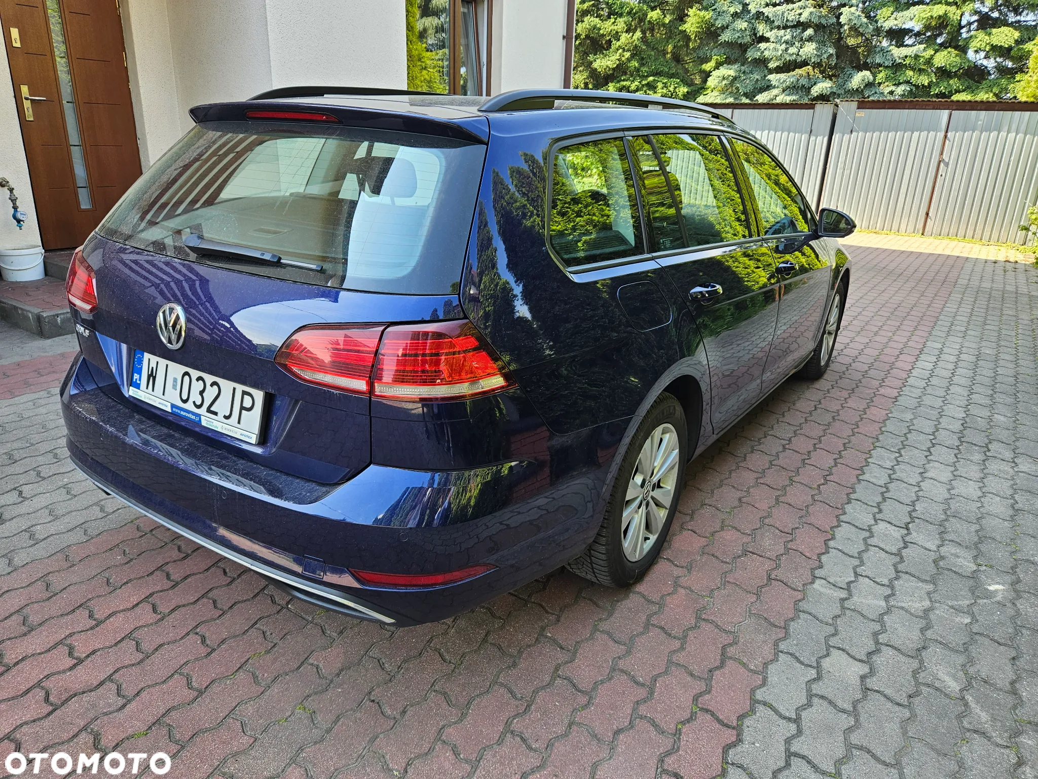 Volkswagen Golf VII 1.6 TDI BMT Comfortline - 4