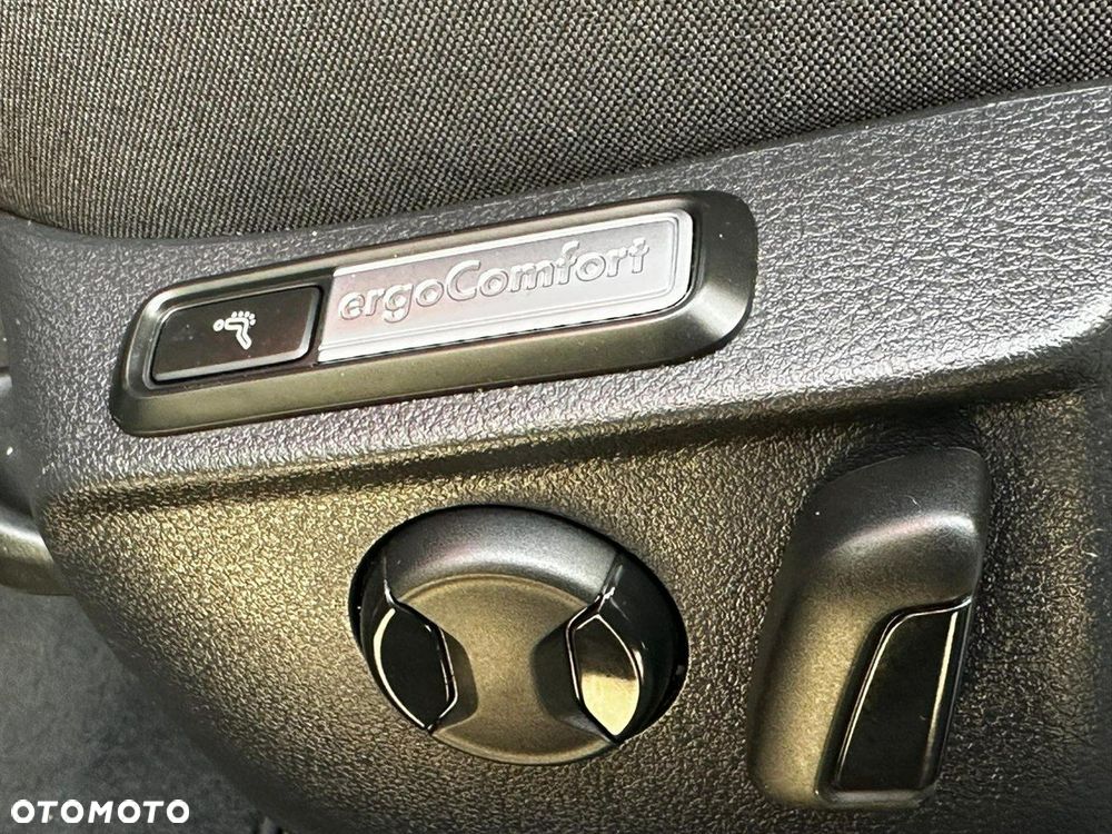 Volkswagen Passat Variant - 18