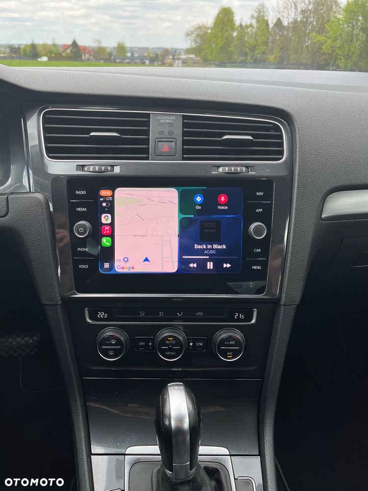Volkswagen Golf - 14