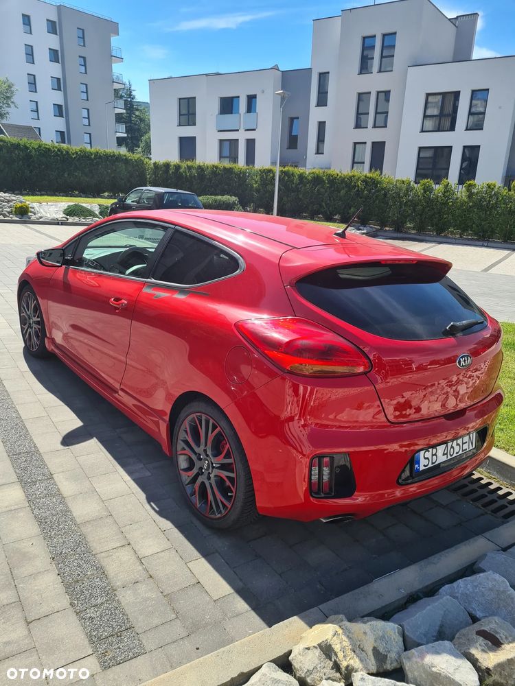 Kia Ceed 1.6 T-GDI GT L - 5
