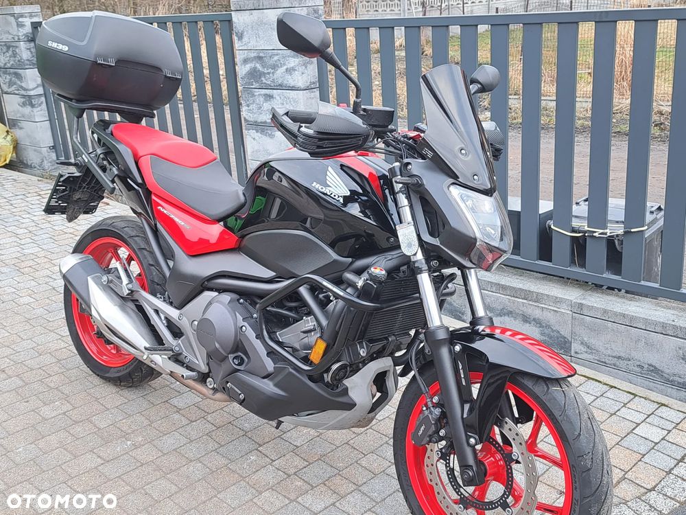 Honda NC - 20