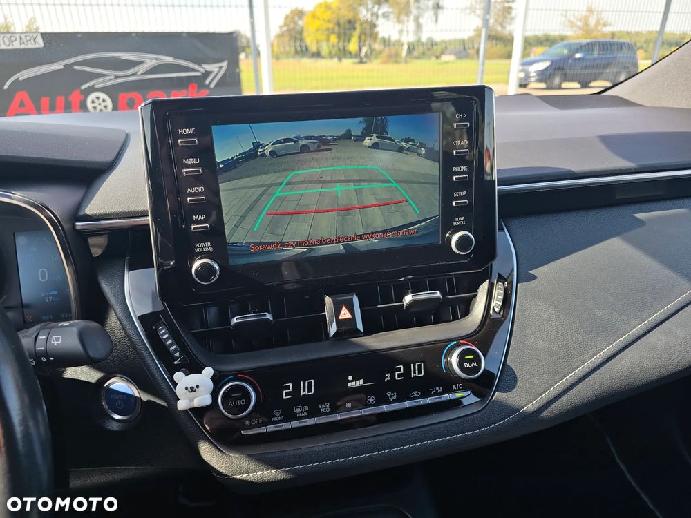 Toyota Corolla 1.8 Hybrid GPF Comfort - 23