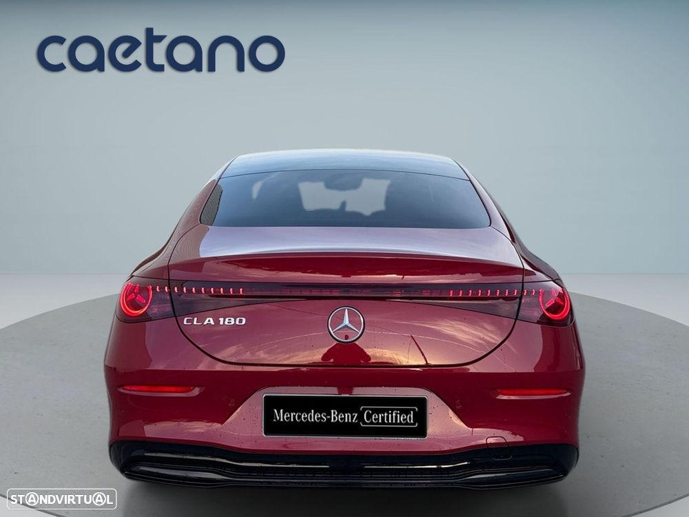 Mercedes-Benz CLA 180 — photo 3