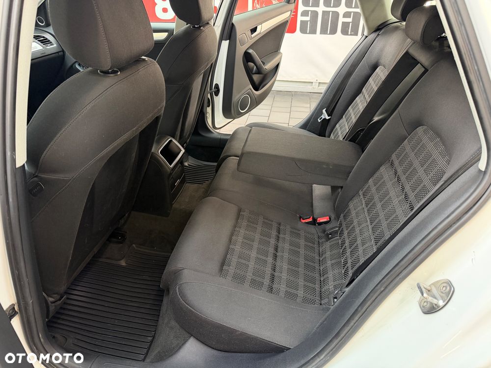 Audi A4 Avant 2.0 TDI DPF Quattro - 30