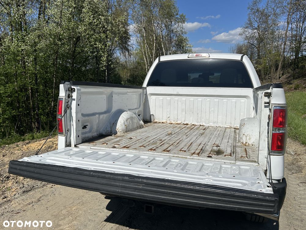 Ford F150 - 8