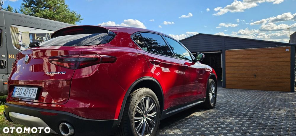 Alfa Romeo Stelvio 2.0 Turbo Business Q4 - 25