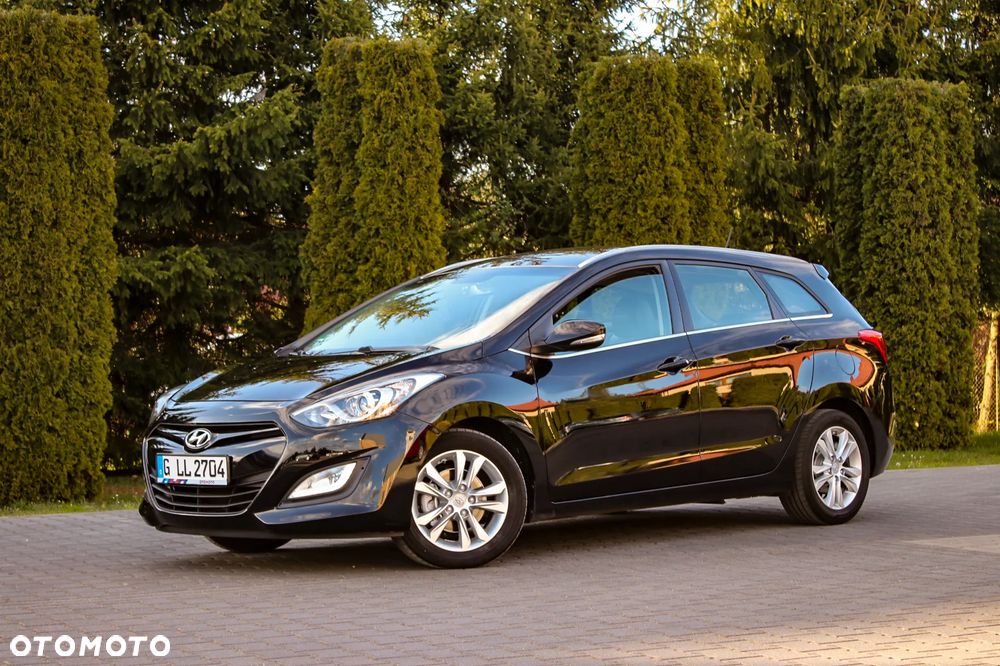 Hyundai i30 i30cw 1.4 Fifa World Cup Edition - 3