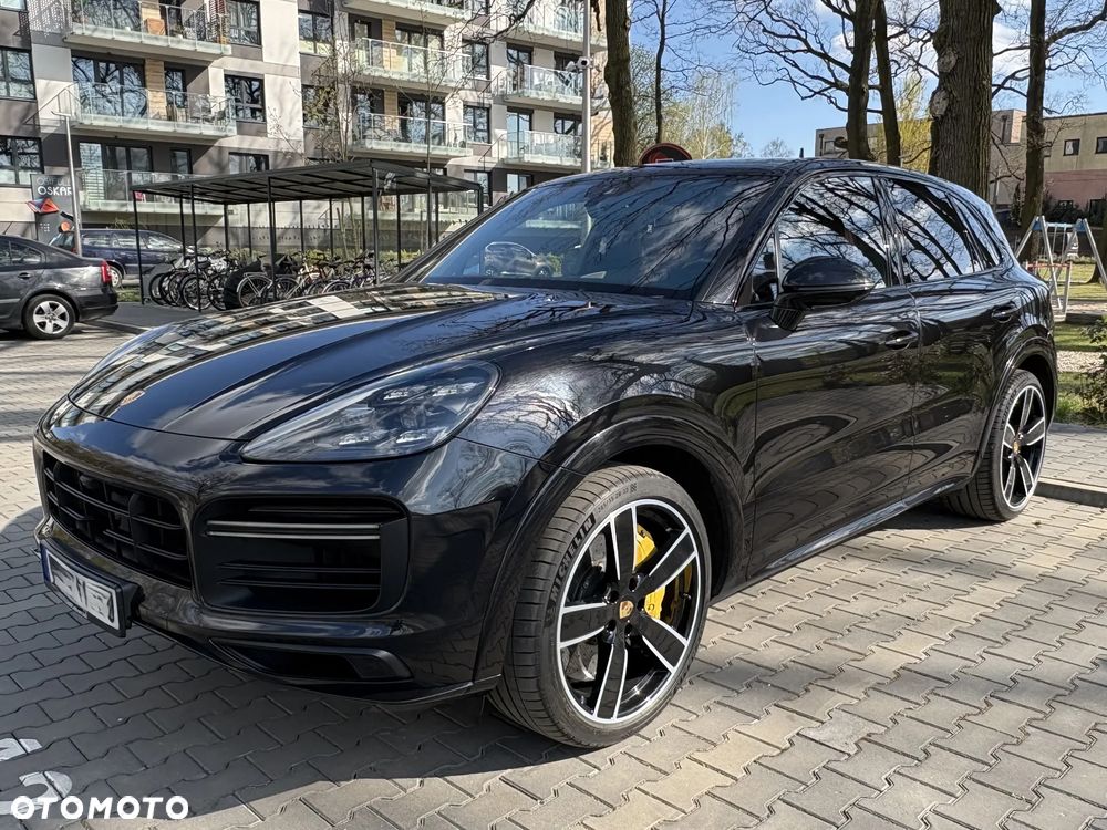 Porsche Cayenne Turbo - 10