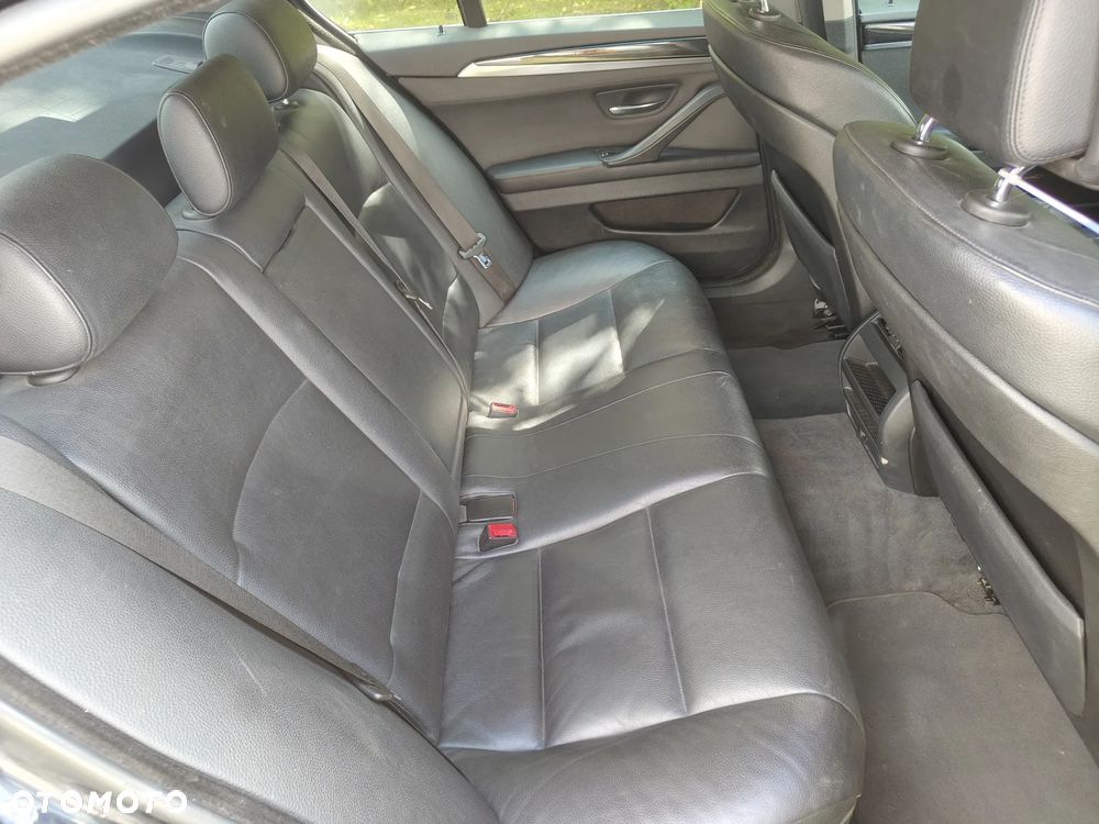 BMW Seria 5 - 11