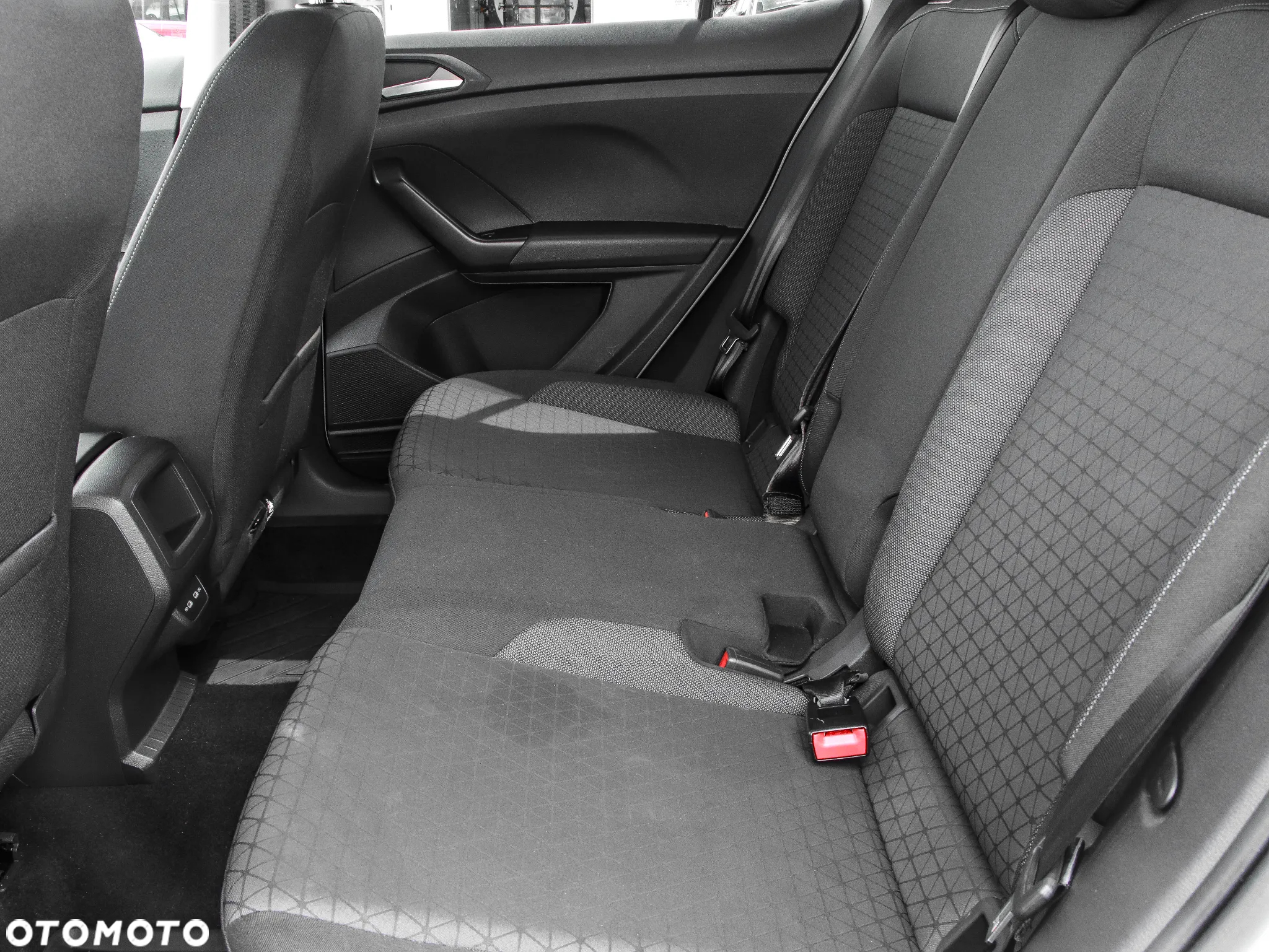 Volkswagen T-Cross 1.5 TSI ACT Life DSG - 11
