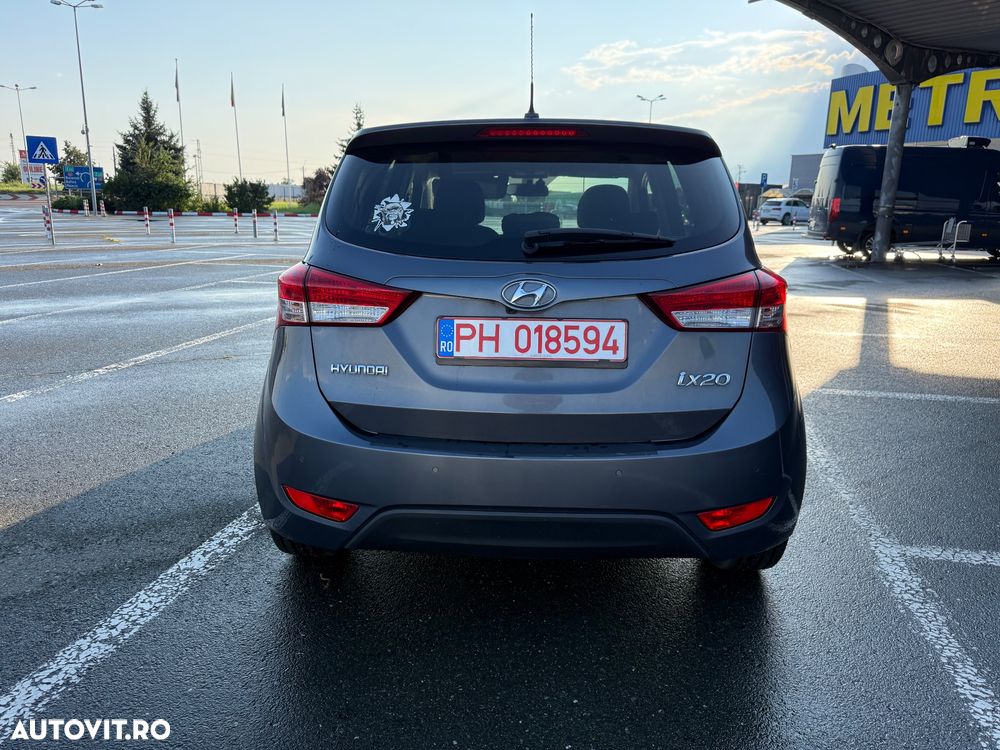Hyundai ix20 - 4