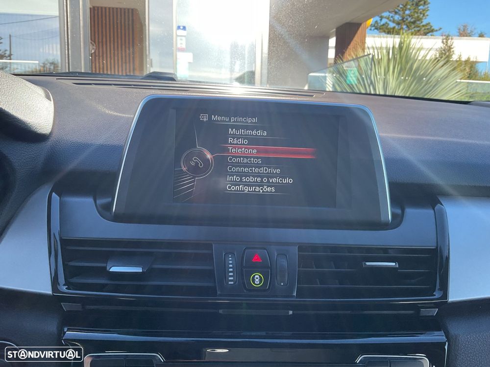 BMW 216 Active Tourer d - 25