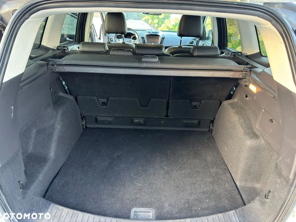 Ford Kuga - 14