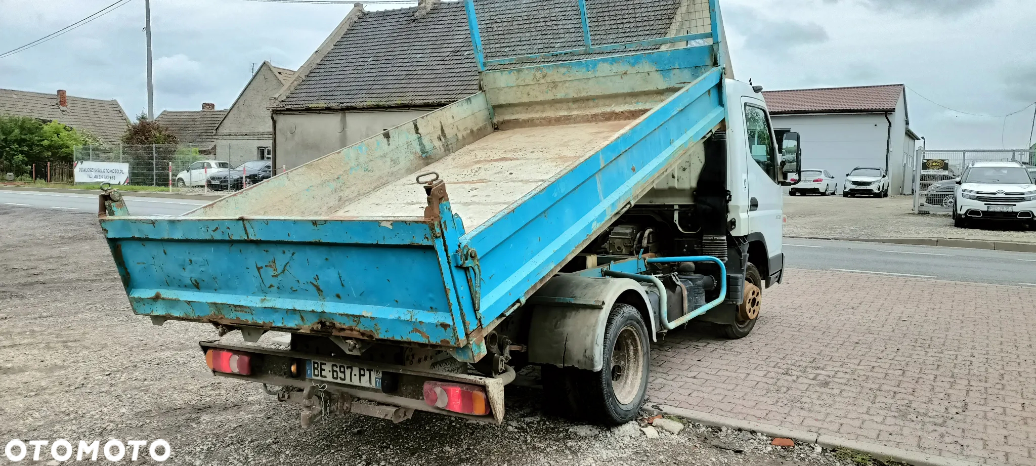 Mitsubishi Fuso CANTER - 19