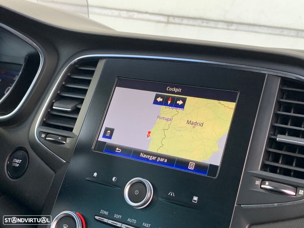 Renault Mégane Sport Tourer 1.5 dCi GT Line EDC - 23