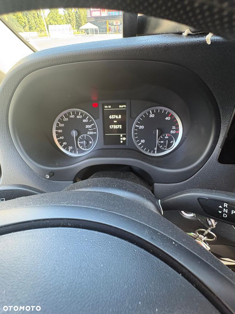 Mercedes-Benz Vito - 11
