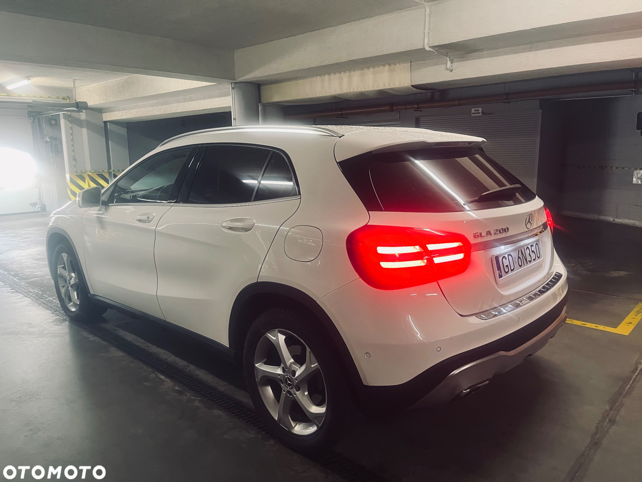 Mercedes-Benz GLA 200 7G-DCT Urban - 9