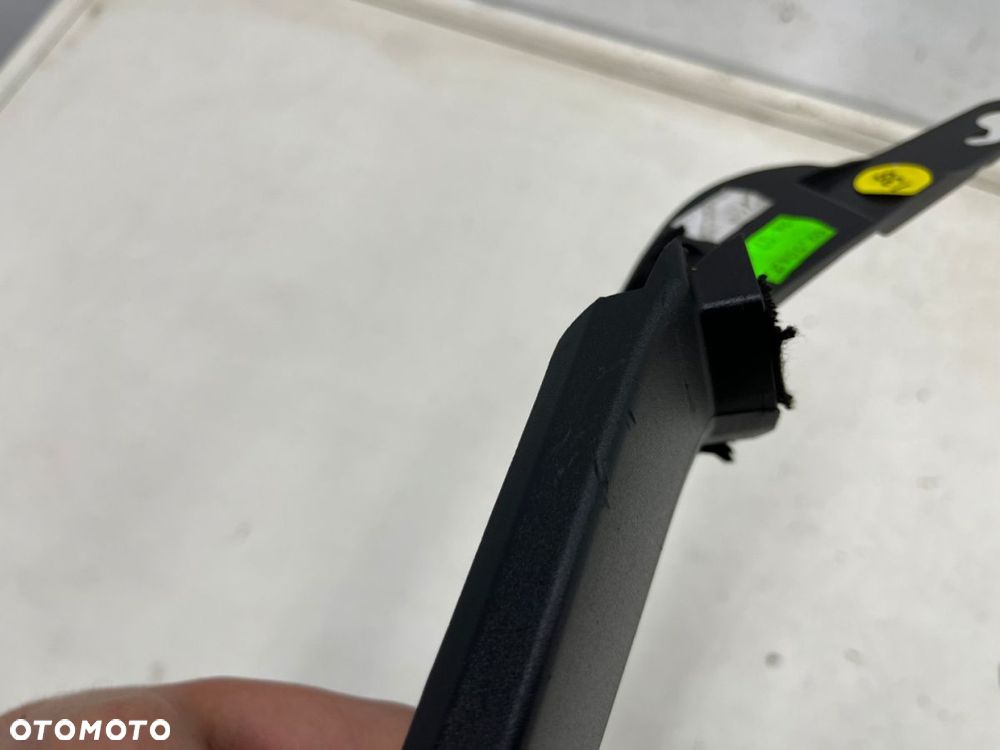 Plastik Porsche Panamera 971 16-23r LEWA przednia wewnętrzna osłona listwa nakładka ramy drzwi szyby - 12