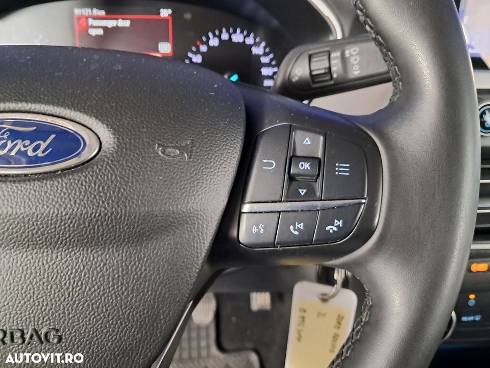 Ford Focus - 13