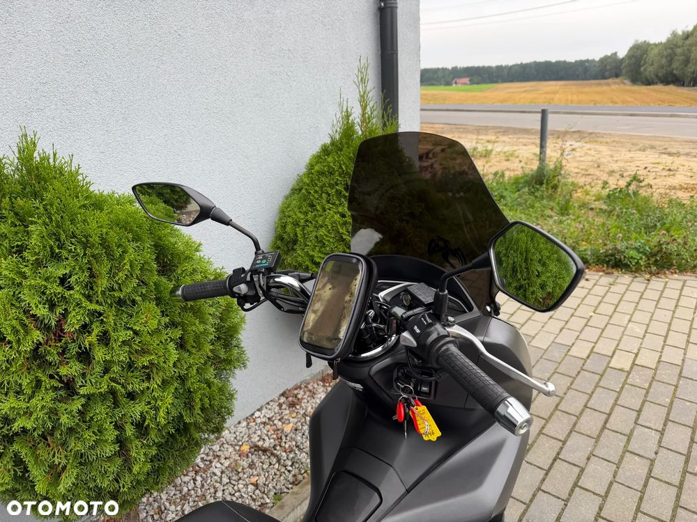Honda PCX - 25